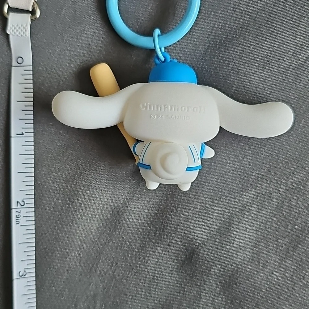Cinnamoroll Keychain - Picture 4 of 8
